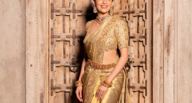 Neha Shetty: గోల్డ్ కలర్ శారీలో మెరిసిపోతున్న టిల్లు బ్యూటీ.. ఏమన్నా అందమా..