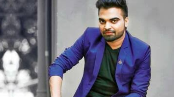 Pradeep Machiraju: వచ్చిన దారినే వెనక్కి వెళ్లిపోయినట్టున్నాడే ?