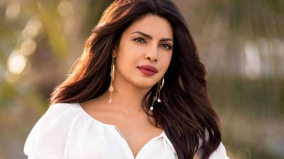 Priyanka Chopra : ప్రియాంక చోప్రాకు అరుదైన గౌరవం..గ్లోబల్ స్టార్ ట్యాగ్ ఇవ్వొచ్చు..!
