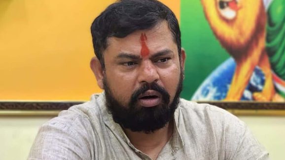 Rajasingh BJP MLA : వాళ్లను చంపేదాక వదలం.. అక్కడ ఏం కొనొద్దు: రాజాసింగ్