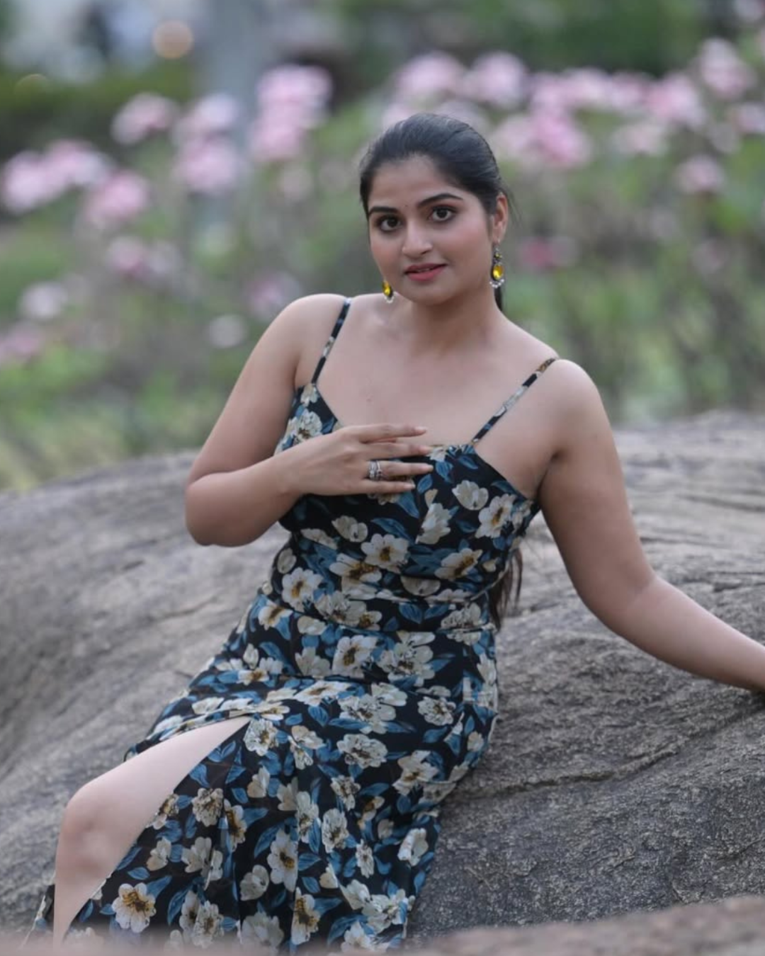 Rupa Muggalla : సీరియల్ లో సింపుల్ లుక్.. బయట మాత్రం పిచ్చెక్కిస్తున్న స్వప్న.. 