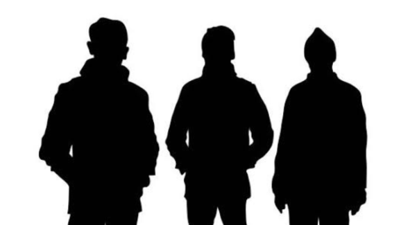 Tollywood Heros: సక్సెస్ ఫుల్ హీరోతో మిడ్ నైట్ పార్టీలు.. కానీ వీళ్లకు మాత్రం డిజాస్టర్..