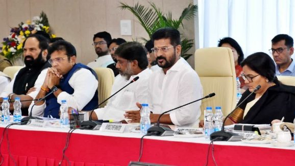 Telangana Cabinet Expansion: క్యాబినెట్ విస్తరణ వాయిదా కారణం అదేనా?