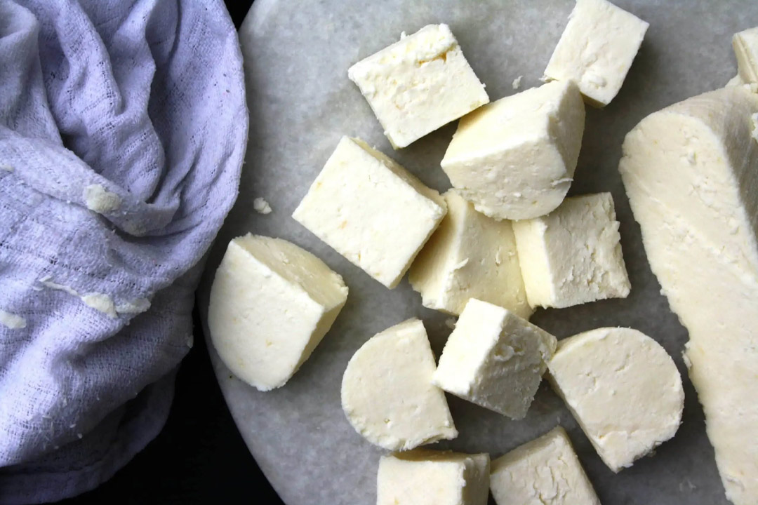 Side Effects of Paneer: పన్నీర్ తినడం వల్ల ఆరోగ్య సమస్యలు..!