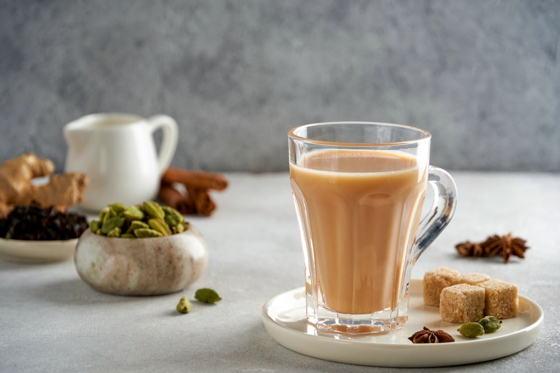 Tea: ఎర్రని ఎండలో కప్పు టీ తాగడం వల్ల అలా జరుగుతుందని తెలుసా?