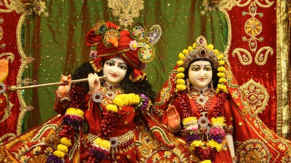 Goddess Radha: ఆ గుడికి వెళ్లాలంటే రాధాదేవి పిలుపు ఉండాల్సిందే..!