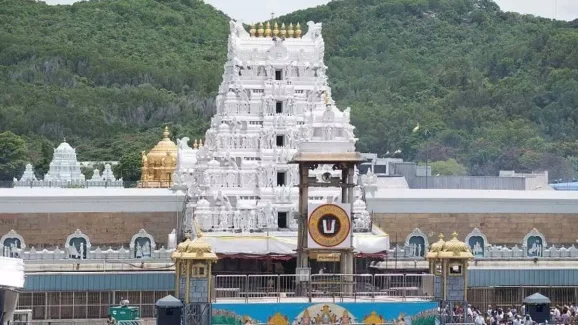 No Flying Zone: తిరుమల కొండపై విమానాలు తిరగడం ఎందుకని నిషేధం?
