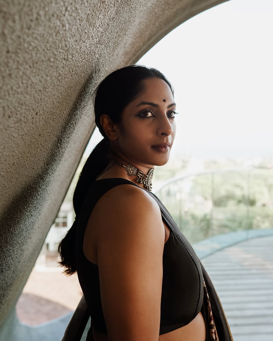 Sriya Reddy photo Gallery
