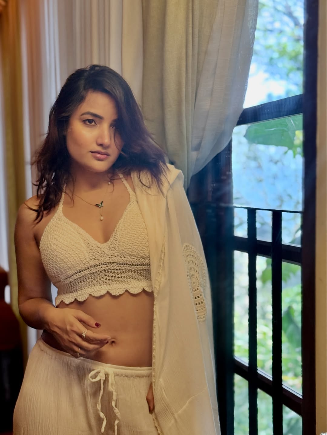 Actress Siri Hanumanth Photo Gallery