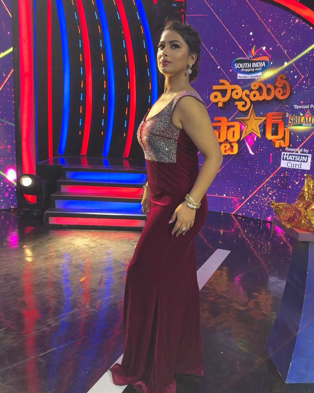 Actress Inaya Sultana Photo Gallery