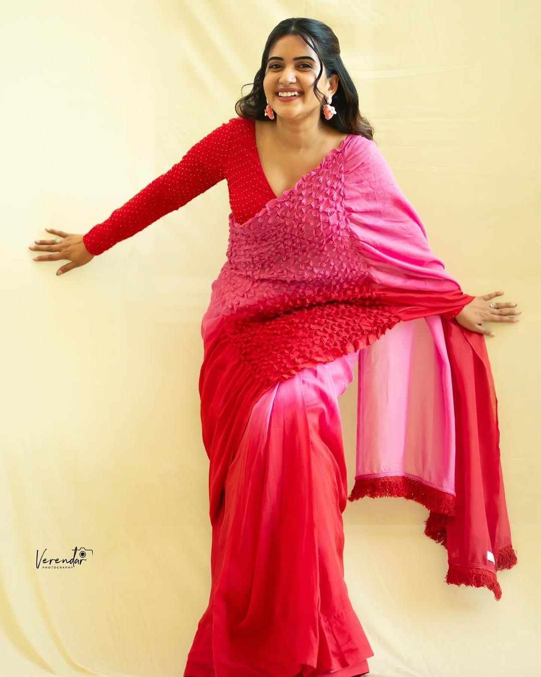 Sravanthi Chokarapu Photo Gallery