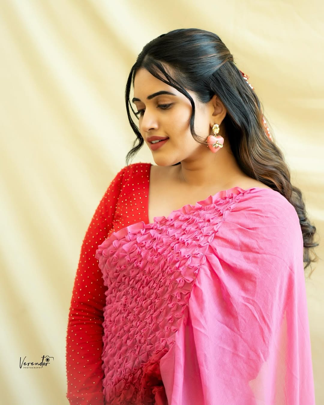 Sravanthi Chokarapu Photo Gallery