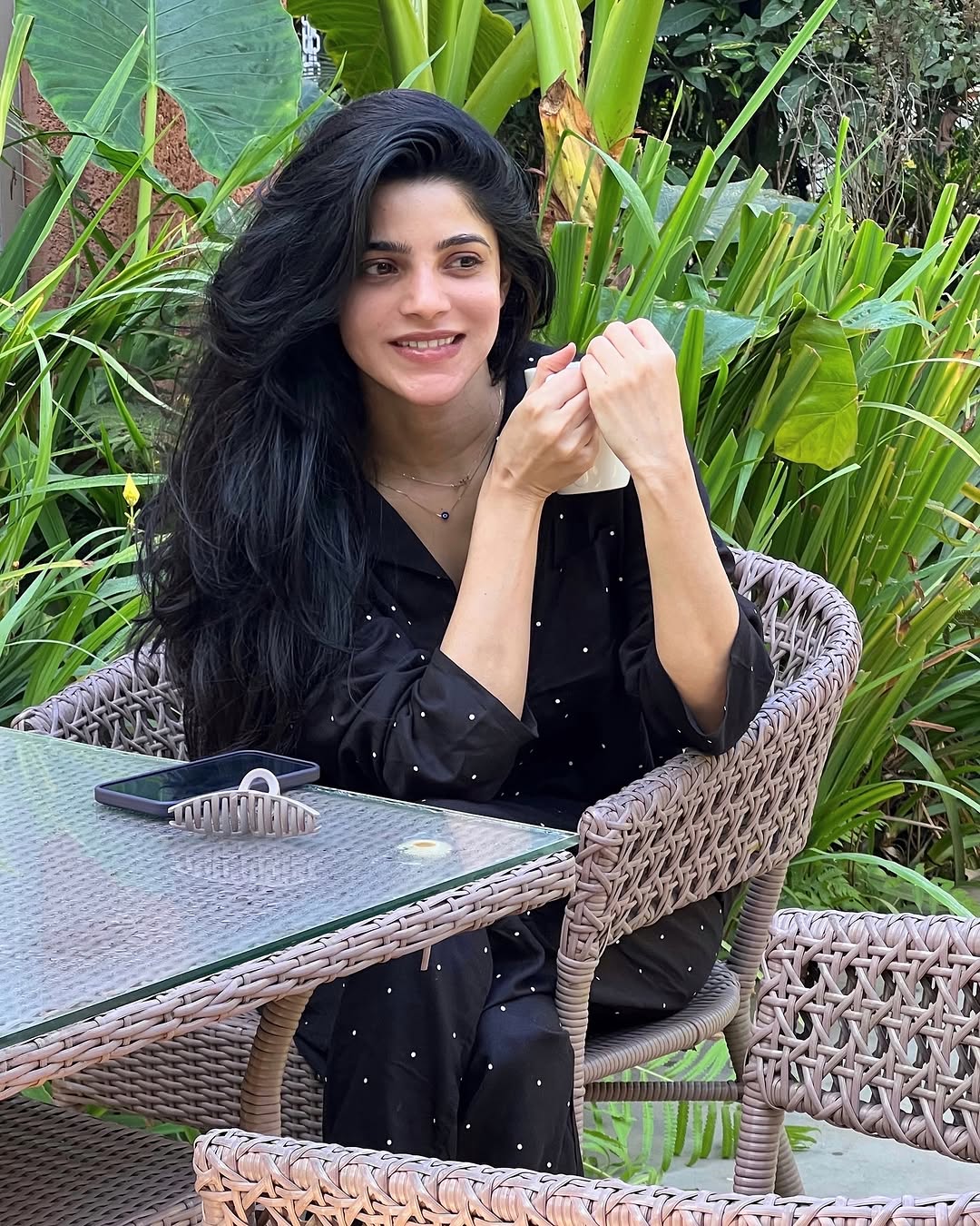 Divya Bharathi Photo Gallery