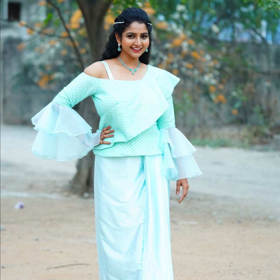 Deepika Rangaraju Photo Gallery