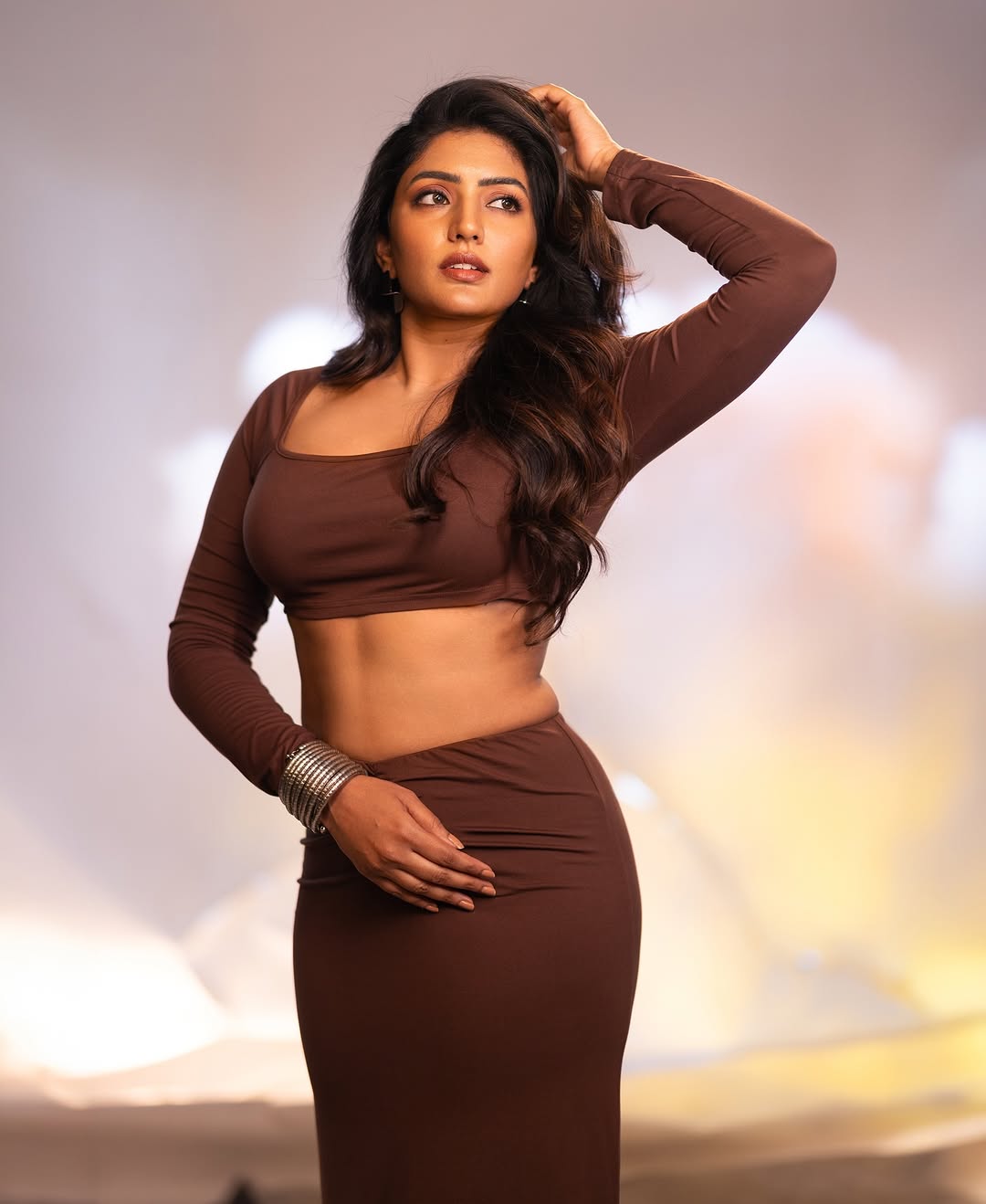 Actress Eesha Rebba Photo Gallery