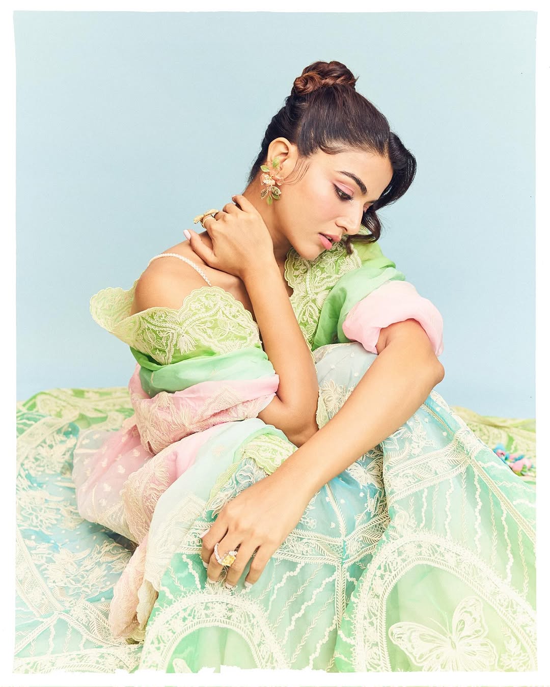 Wamiqa Gabbi photo Gallery