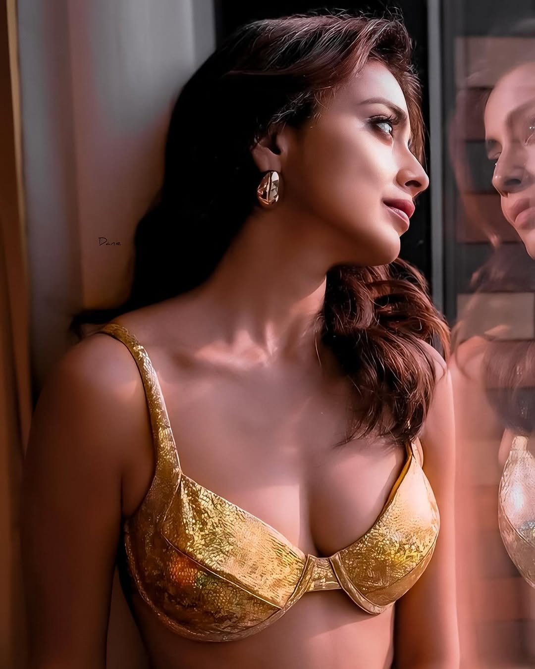 Actress Shriya Saran Photo Gallery