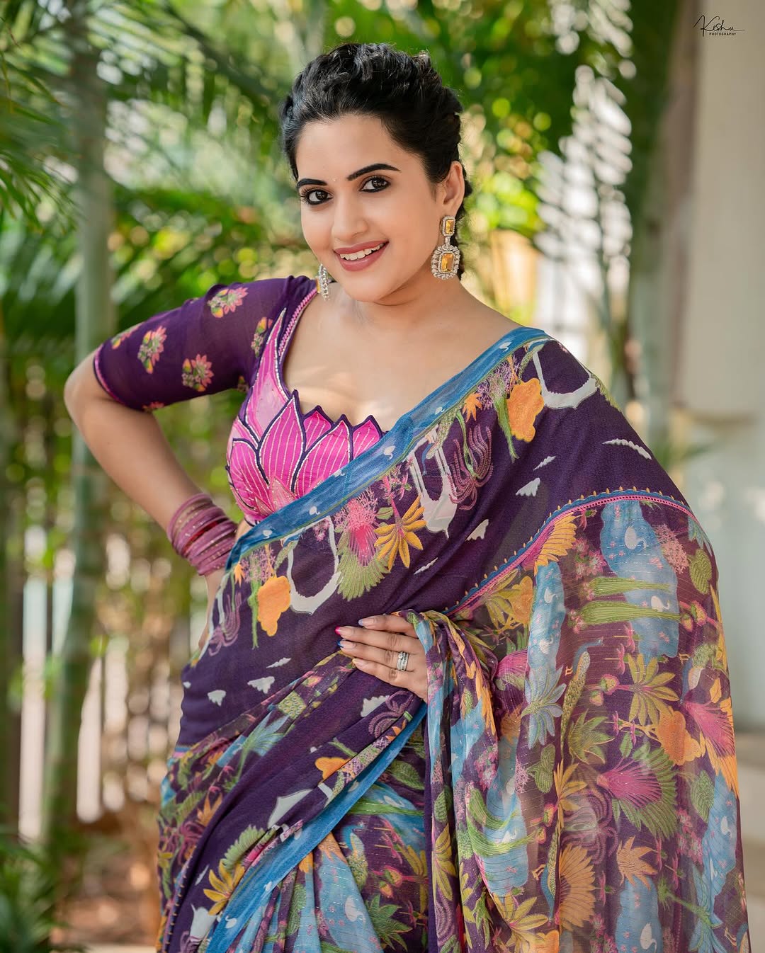 Sravanthi Chokarapu Photo Gallery