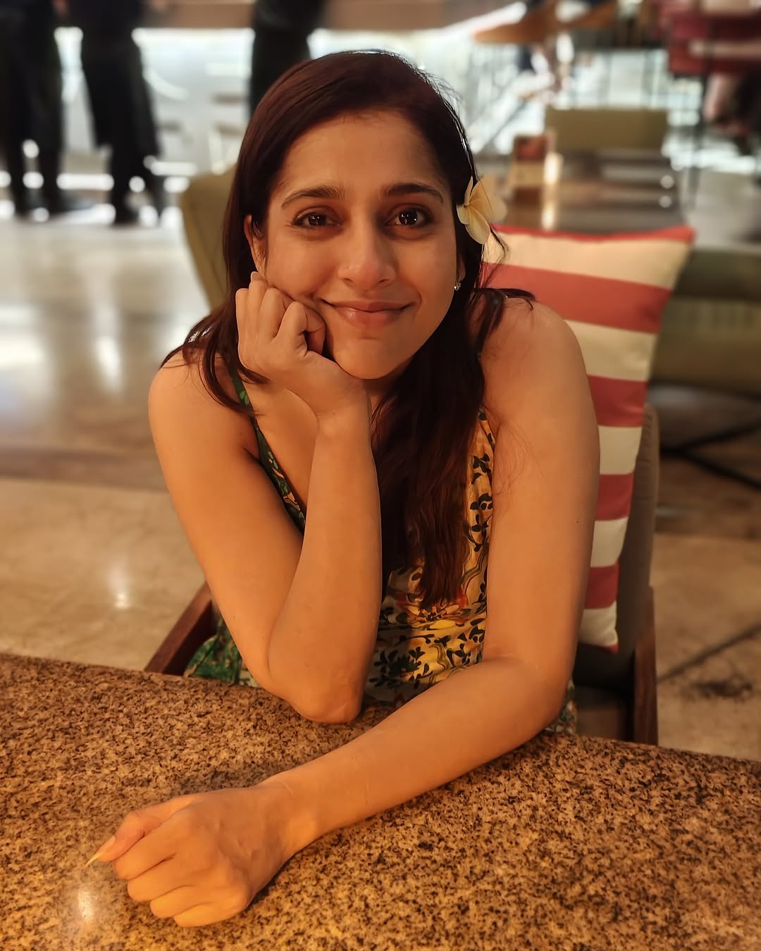 Actress Rashmi Gautam Photo Gallery
