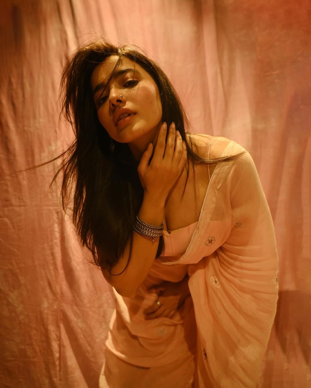 Actress Kethika Sharma Photo Gallery