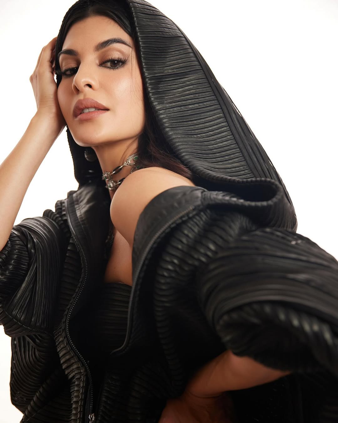 Actress Jacqueline Fernandez Photo Gallery