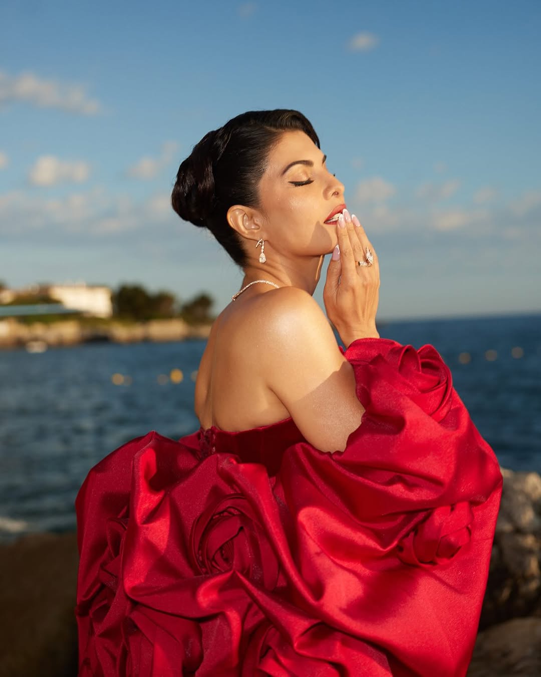 Actress Jacqueline Fernandez Photo Gallery