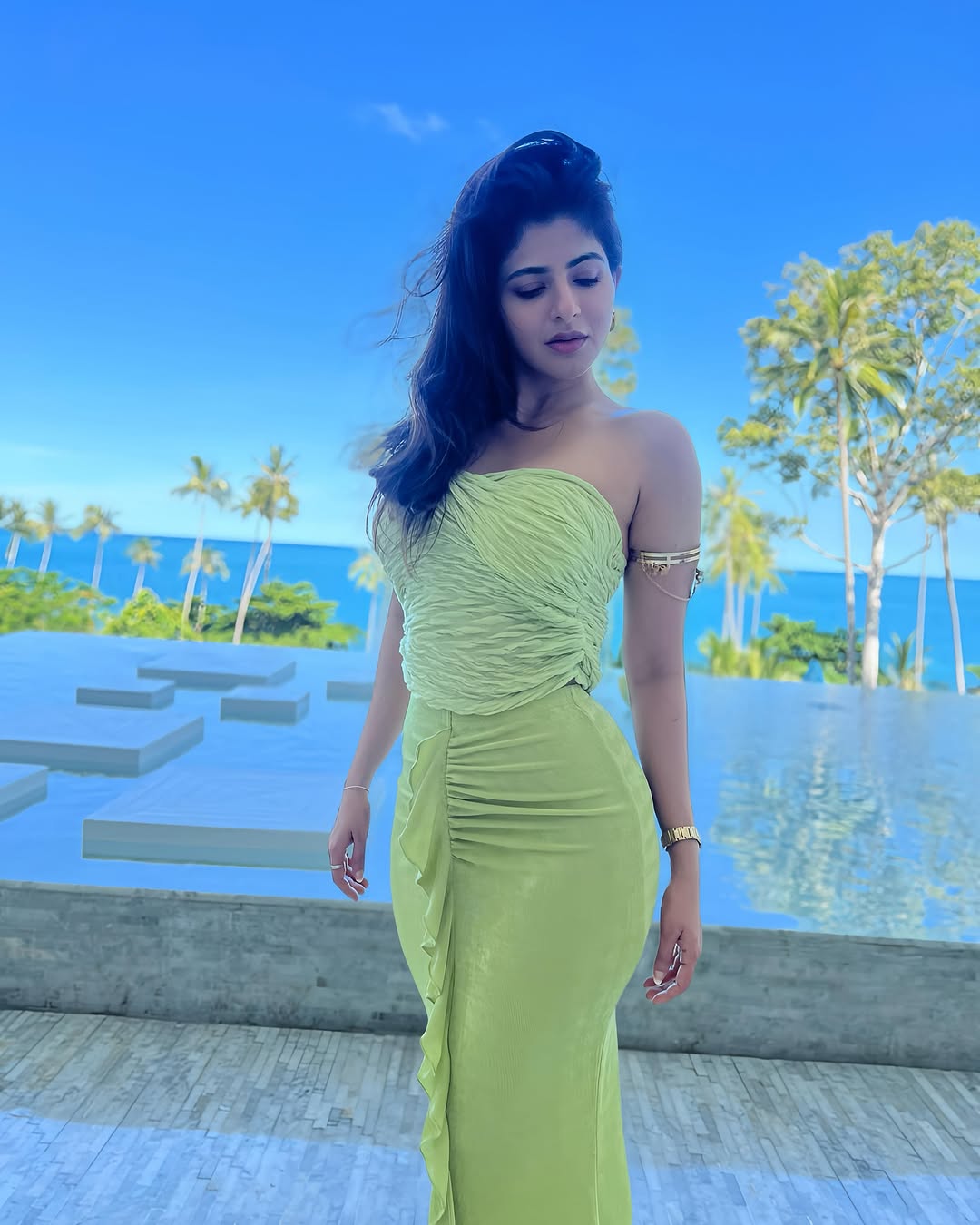 Iswarya Menon Photo gallery