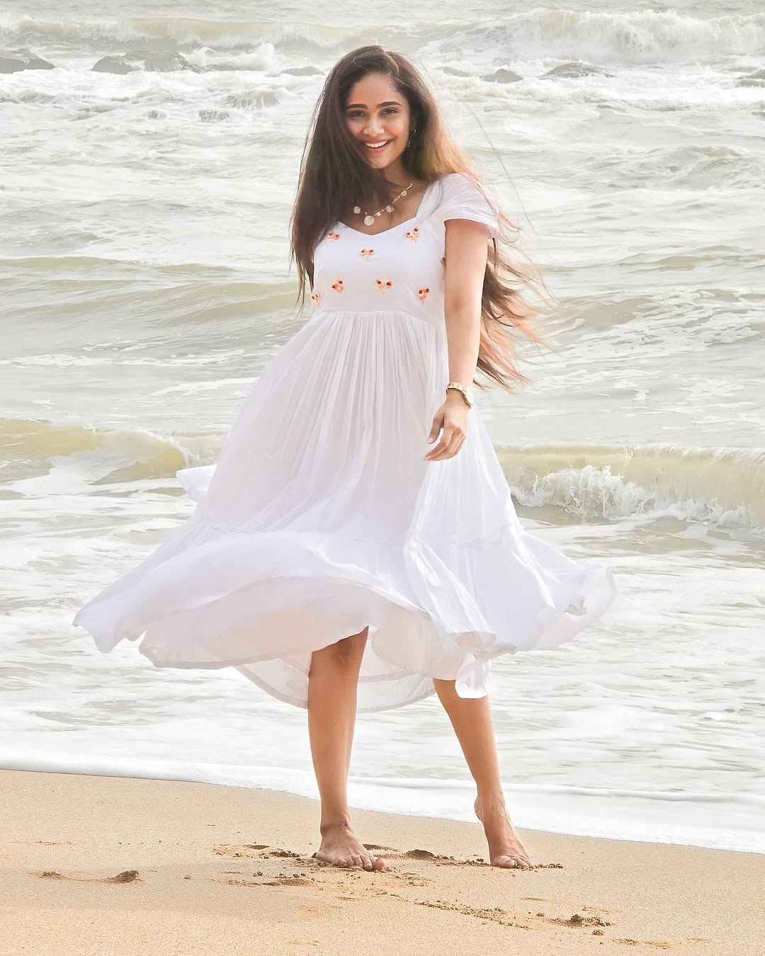 Actress Tejaswini Gowda Photo Gallery