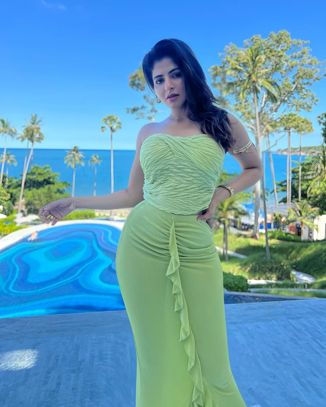 Iswarya Menon Photo gallery