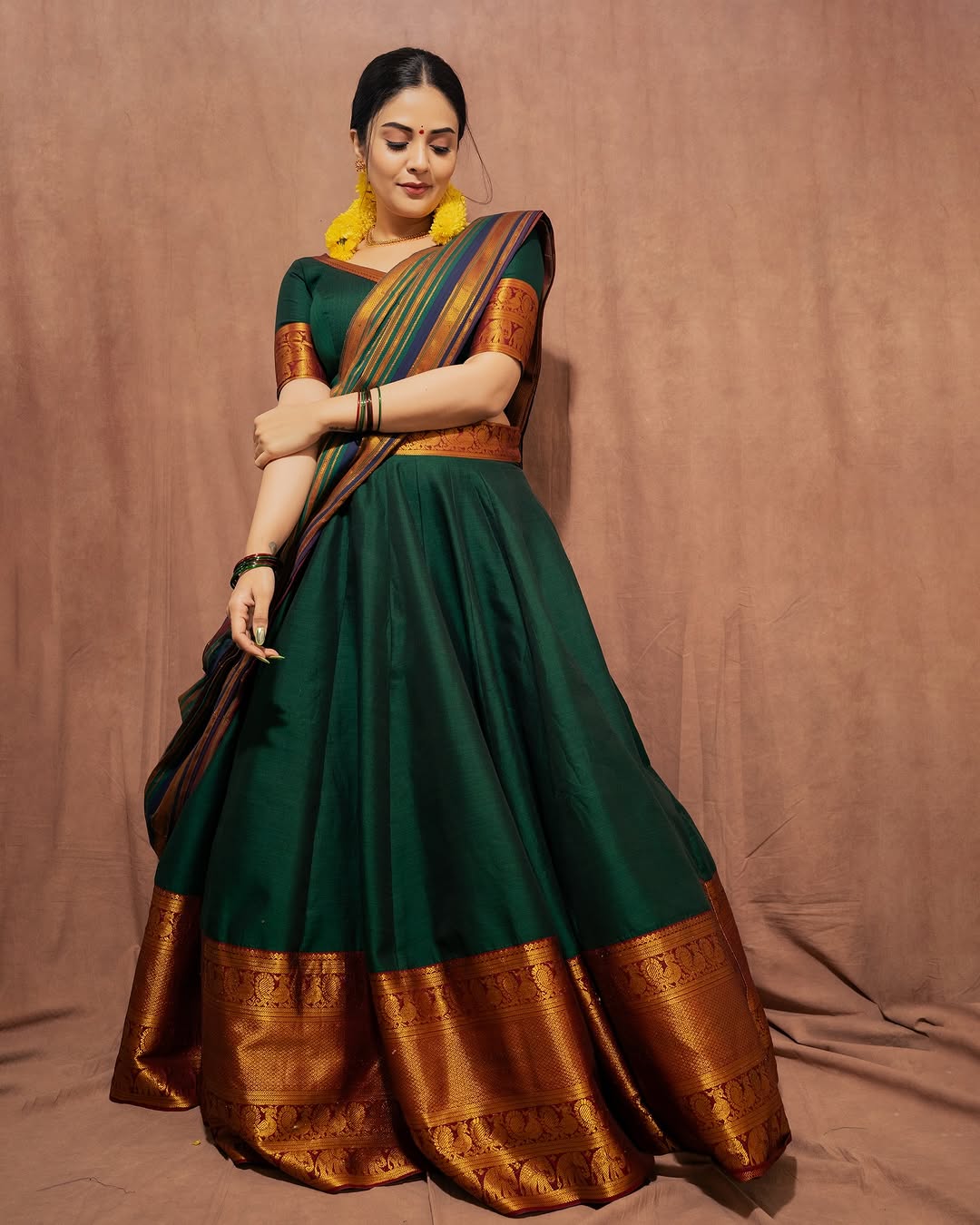 Actress Sree Mukhi Photo Gallery