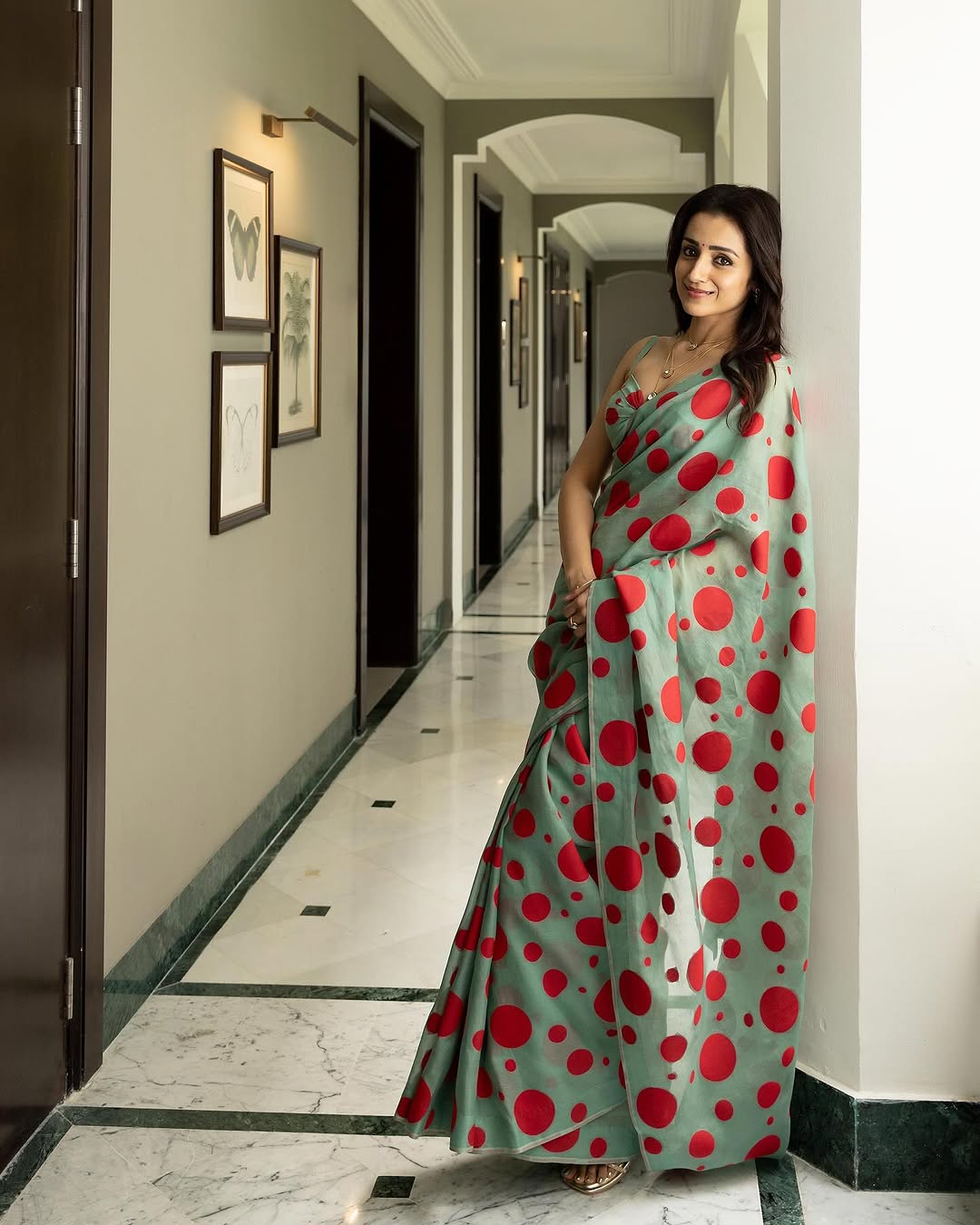 Actress Trisha Krishnan Photo Gallery