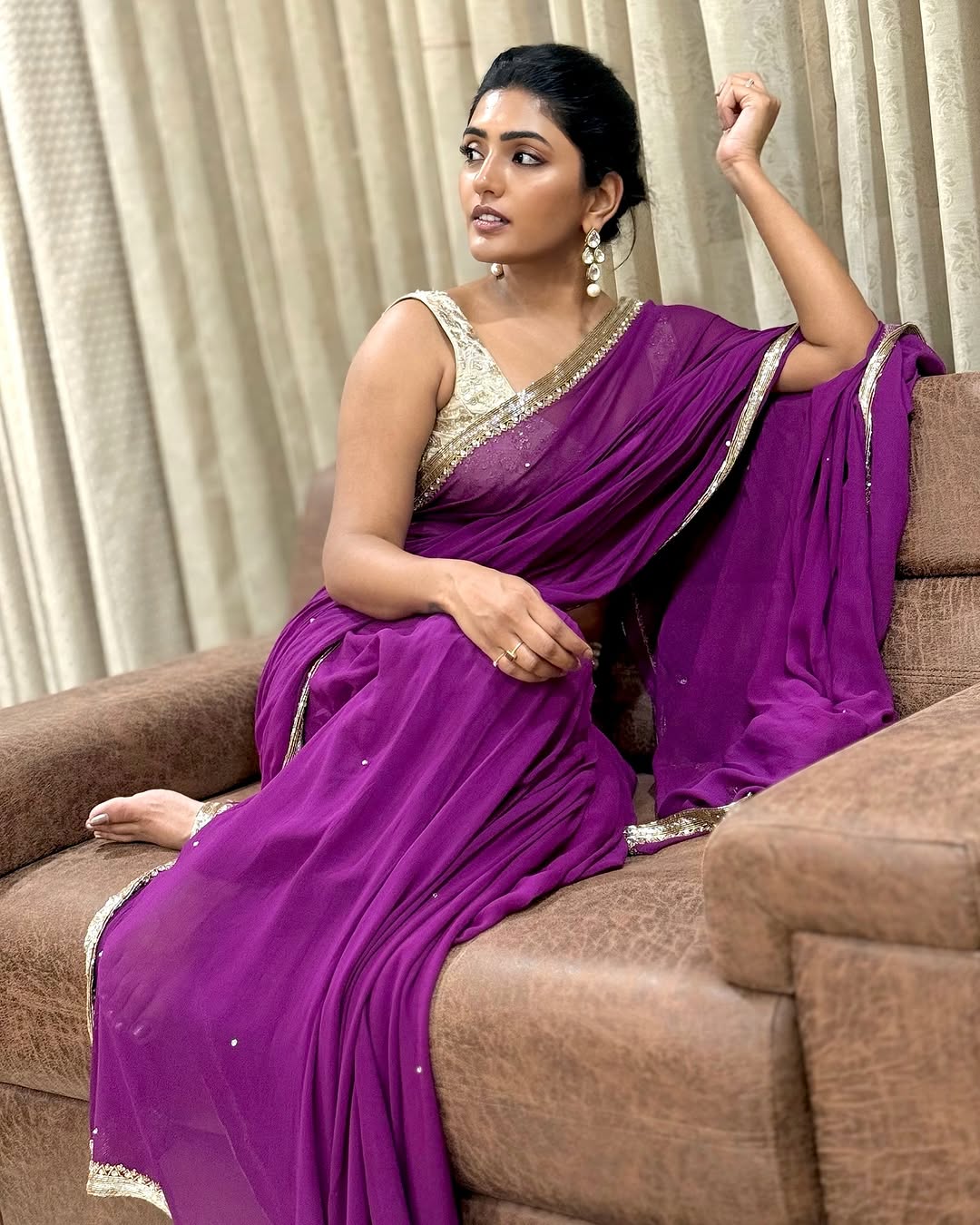 Eesha Rebba ( Source / Instagram) Eesha Rebba Photo Gallery