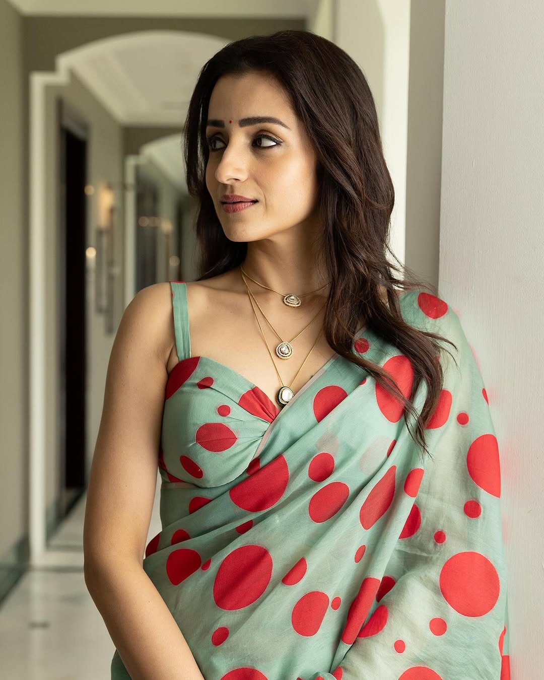 Actress Trisha Krishnan Photo Gallery