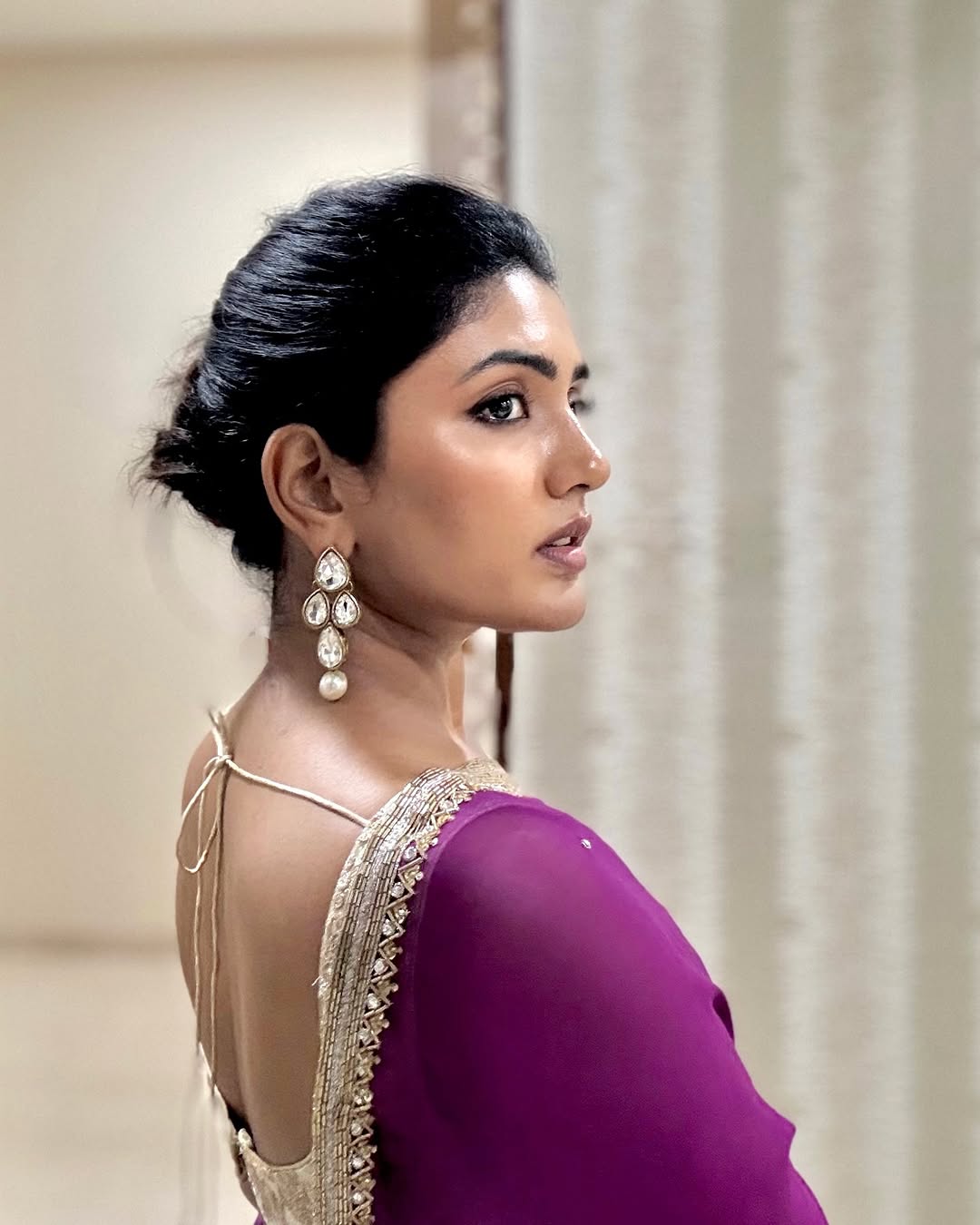 Eesha Rebba ( Source / Instagram) Eesha Rebba Photo Gallery