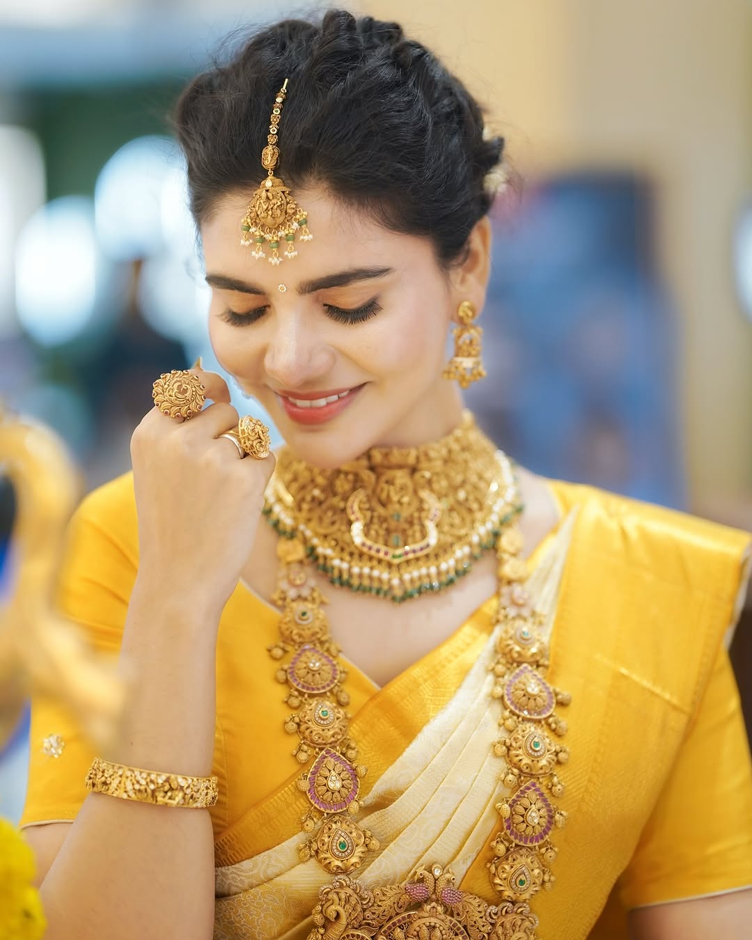 Actress Varsha Photo Gallery