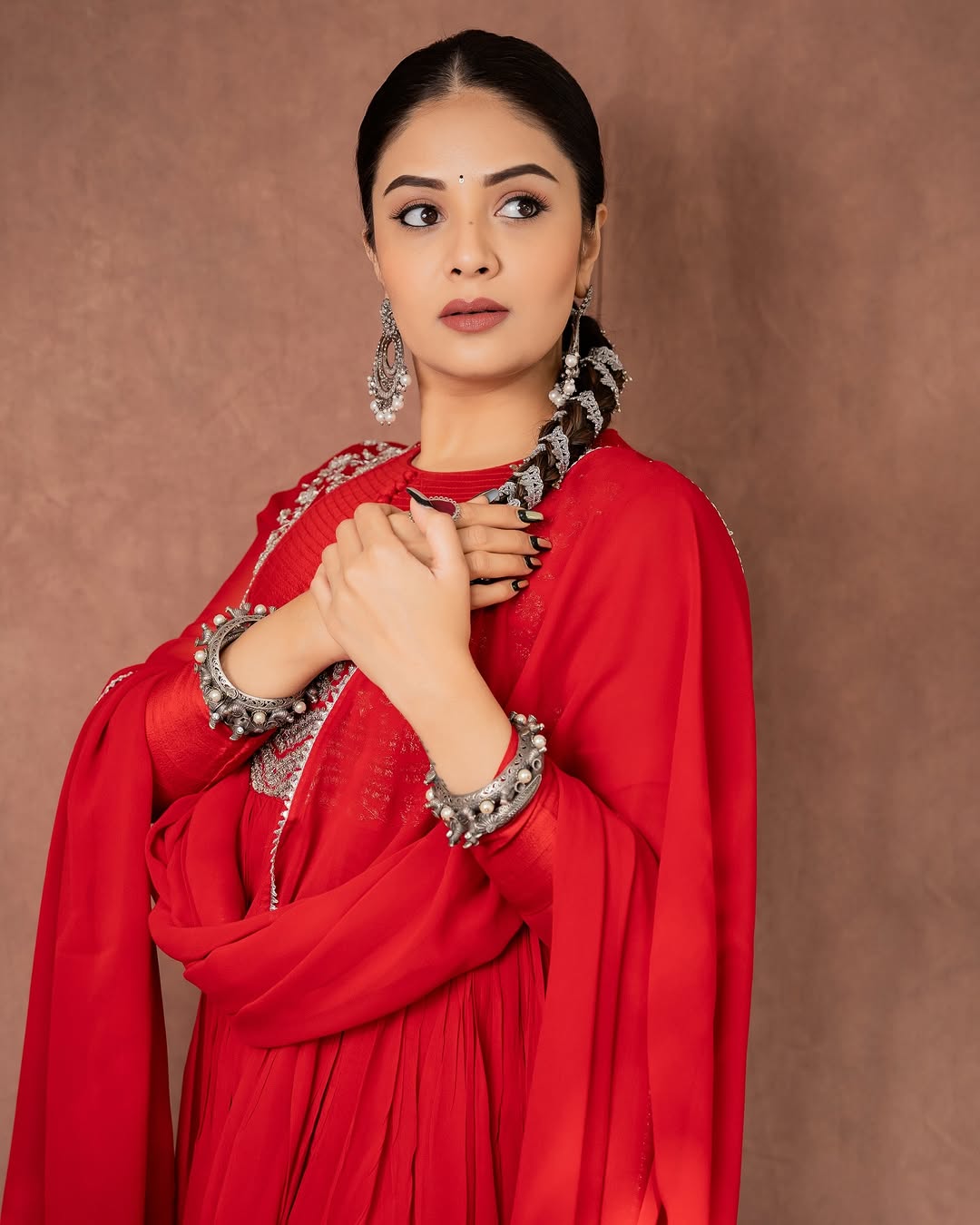 Sreemukhi Photo Gallery