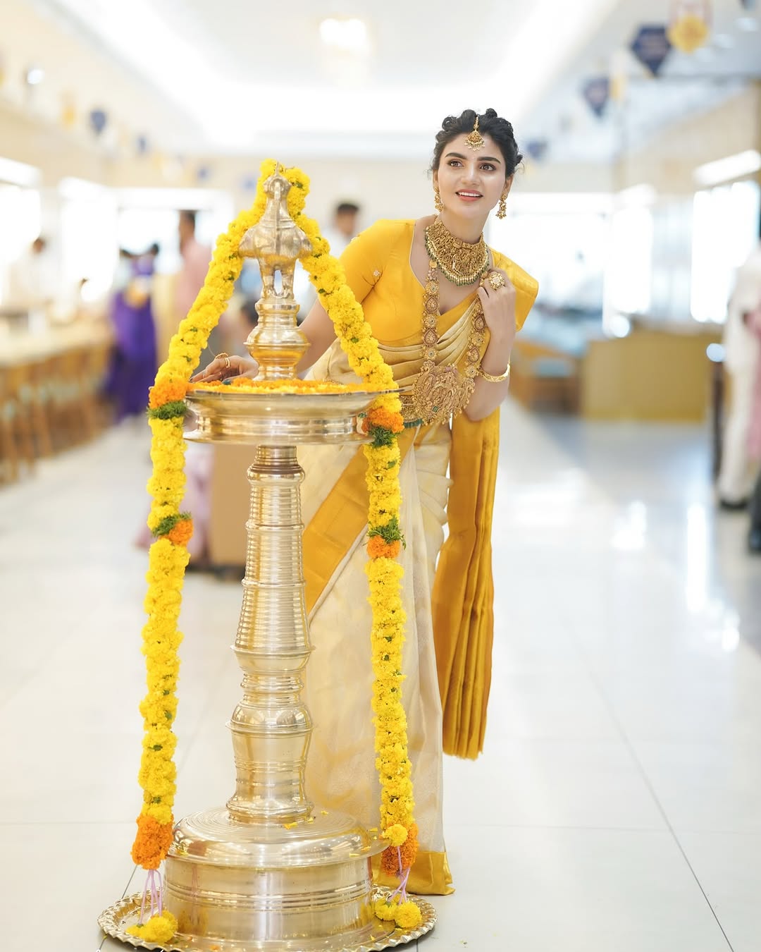 Actress Varsha Photo Gallery
