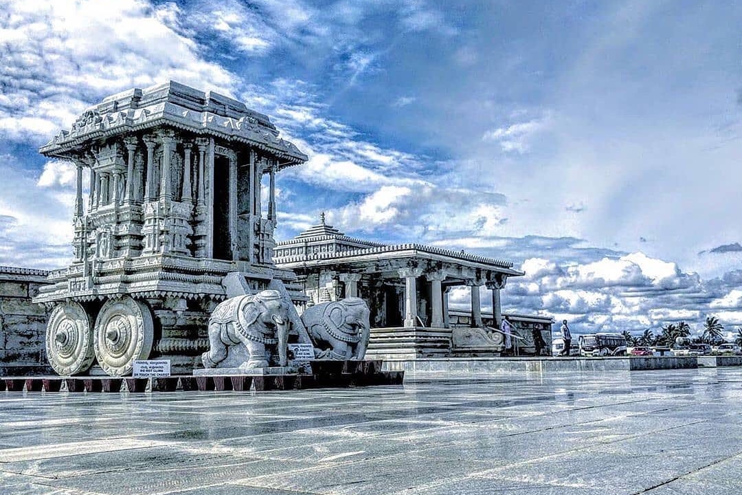 Gopal Temple: ఆ ఆలయంలో ఎప్పుడూ వేణు గానం వినిపిస్తుందట! దీని వెనక రహస్యం ఏంటి..?