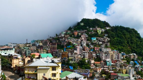 Northeast India: ఈశాన్య రాష్ట్రాల్లోని కొండ ప్రాంతాల్లో పోస్ట్ సేవలు ఎలా నడుస్తాయి?