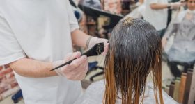 Hair Color: జుట్టుకు రంగు వేస్తున్నారా? ఎంత ప్రమాదకరమో తెలుసా?