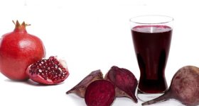 Pomegranate Vs Beetroot Juice: బీట్ రూట్ Vs దానిమ్మ జ్యూస్, రెండిట్లో ఏది బెటర్ ?