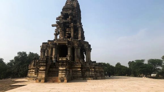 Kakanmath Temple: ఈ ప్రమాదకరమైన ఆలయం గురించి తెలుసా?  అతీంద్రియ శక్తులు నిర్మించాయట.!