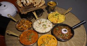 Food: హైదరాబాద్‌లో తప్పకుండా వెళ్లాల్సిన ఫుడ్ డెస్టినేషన్స్ ఏంటో తెలుసా?