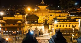 Pashupatinath Temple: వేల ఏళ్లుగా వెలుగుతూనే ఉన్న అఖండజ్యోతి.. ఆ అలయ రహస్యం ఇప్పటికీ అంతుచిక్కలేదు..!