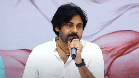 Pawan Kalyan: మా ఇంట్లో ఎవరైనా డిప్రెషన్ అంటే తిండి మానేసి బయటకి వెళ్ళి తోటపని చెయ్యమంటా