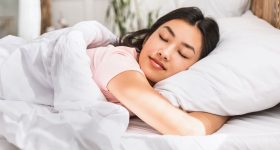 Afternoon Sleep: కాసేపు మధ్యాహ్నం నిద్రపోతే.. ఇన్ని లాభాలా ?