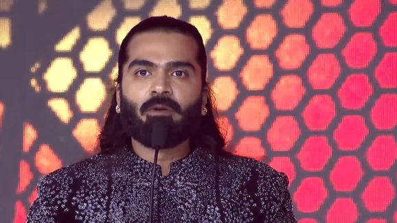 Simbu : అందుకే నాన్నను రావద్దు అని చెప్పాను, స్టేజ్ పై ఏడ్చేసిన శింబు