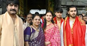 Sreekanth Family: శ్రీకాంత్ ఫ్యామిలీకి ప్రవేట్ పూజలు.. పంతులుకు దిమ్మతిరిగే షాక్