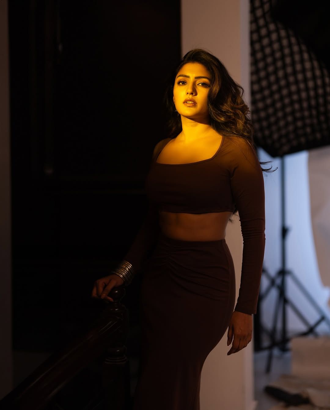 Eesha Rebba: మబ్బులో అందాలు దాచేస్తూ మత్తెక్కిస్తున్న ఈషా రెబ్బ.. ఫోటోలు వైరల్..!