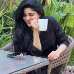 Divya Bharathi : కాఫీ కప్పుతో న్యాచురల్ లుక్ దివ్య భారతి.. స్టిల్స్ అదిరిపోయాయి…